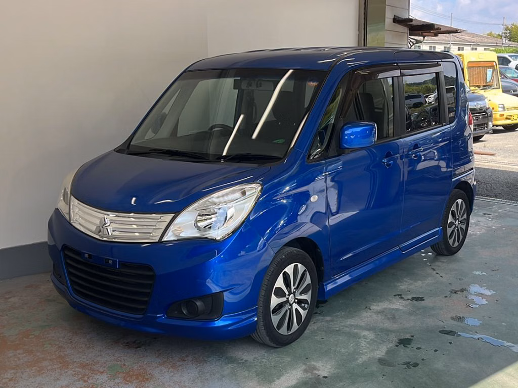 MITSUBISHI DELICA D:2