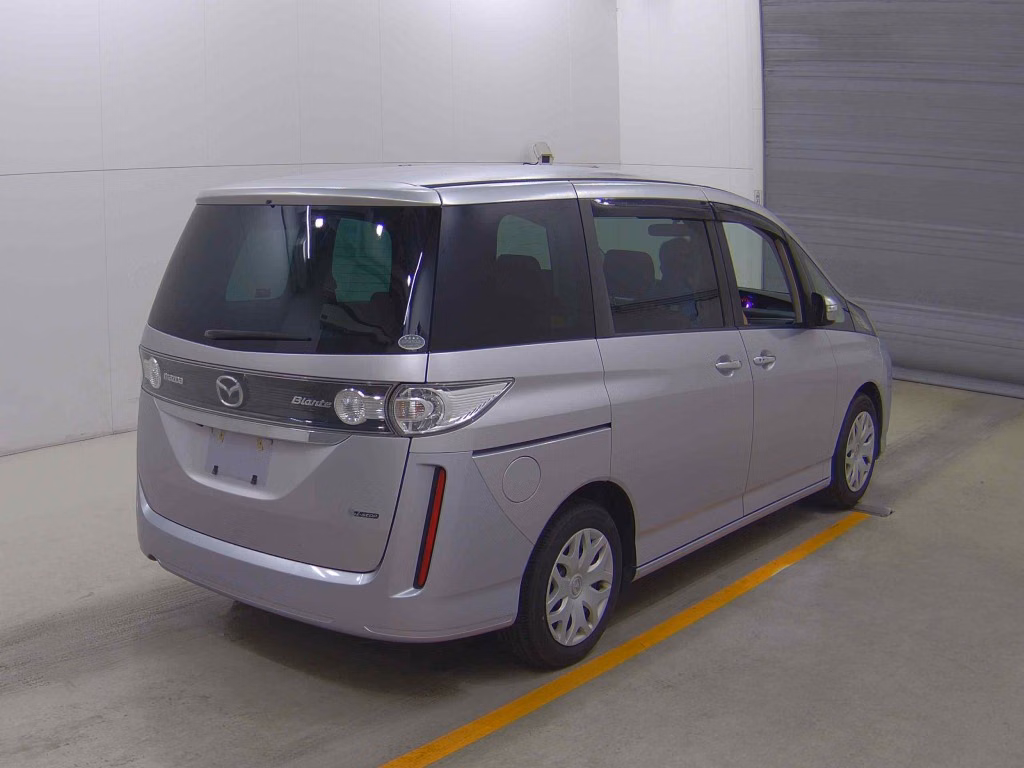 MAZDA BIANTE