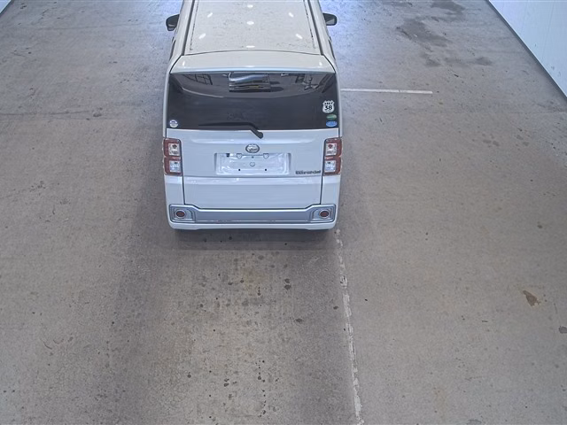 DAIHATSU WAKE