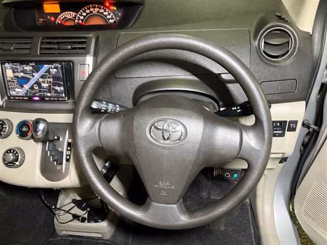 TOYOTA PASSO SETTE