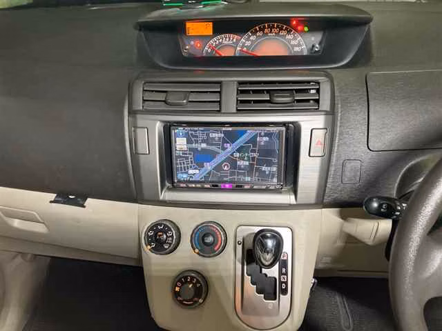 TOYOTA PASSO SETTE