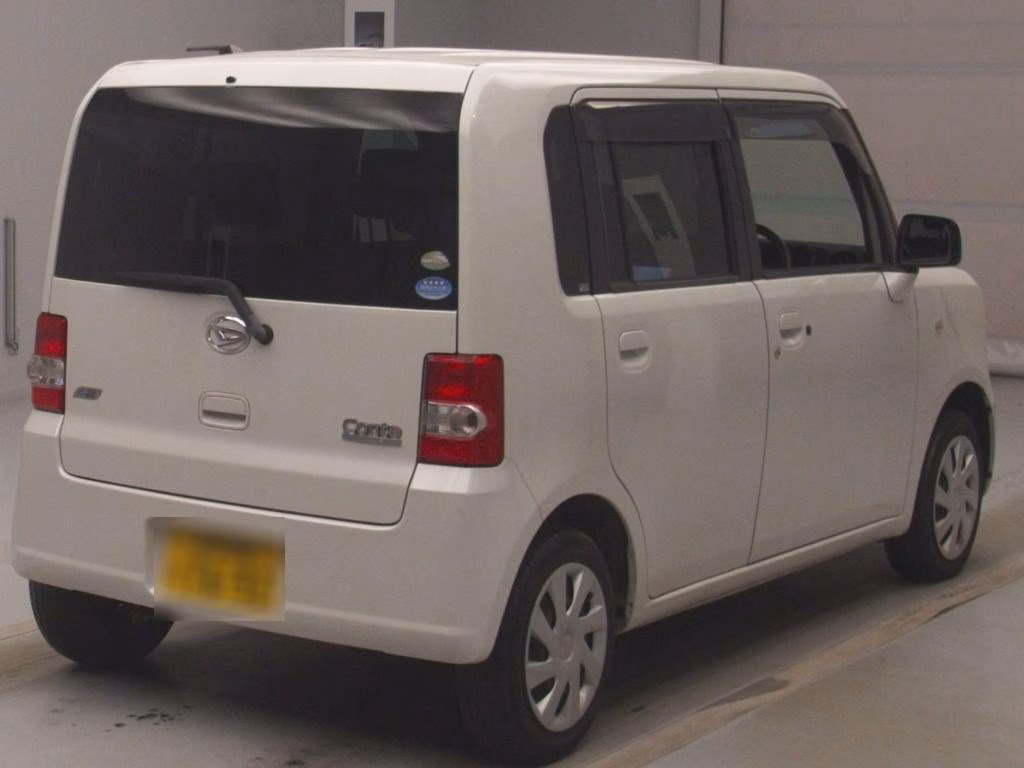DAIHATSU MOVE CONTE