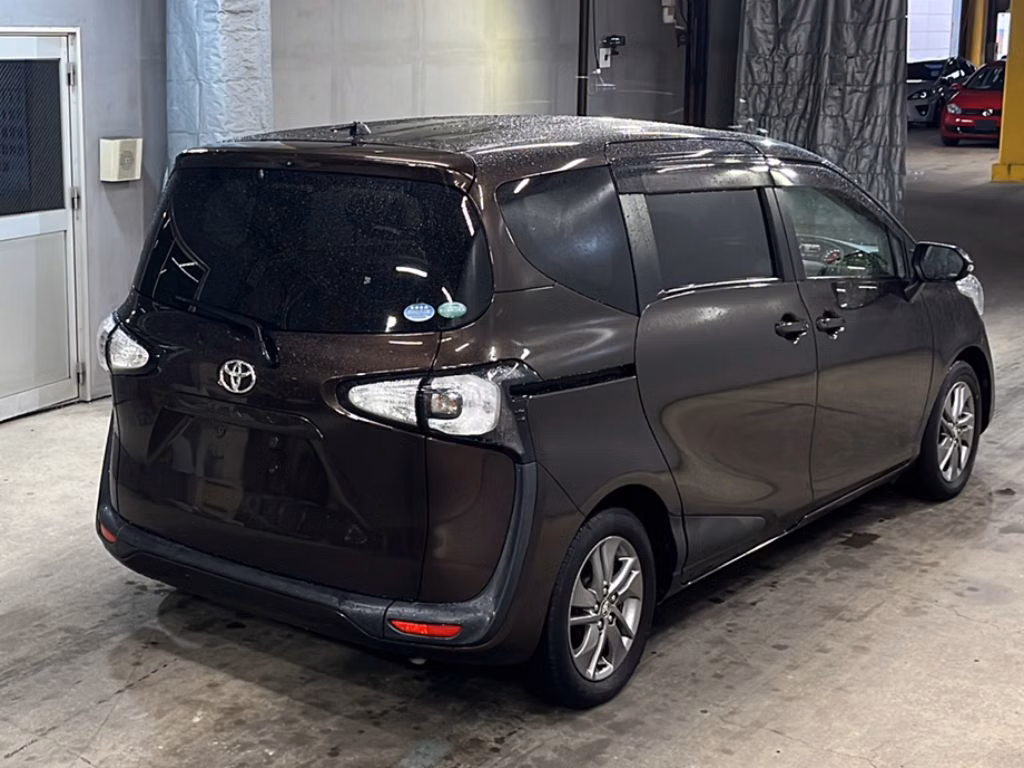 TOYOTA SIENTA