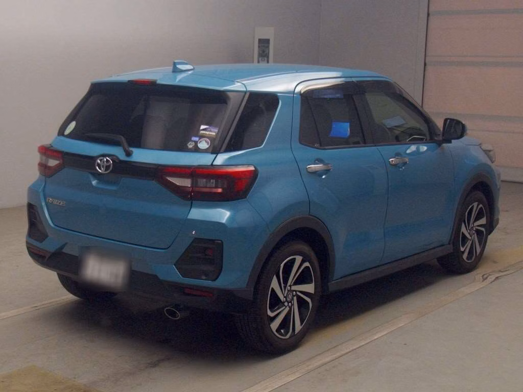 TOYOTA RAIZE