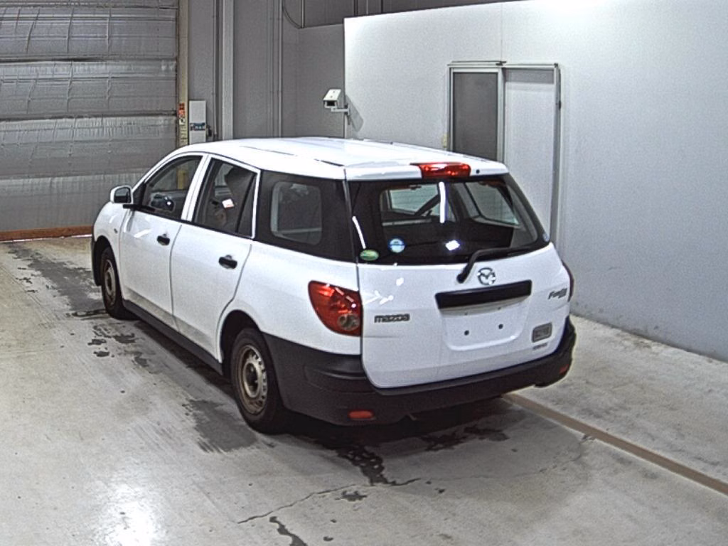 MAZDA FAMILIA