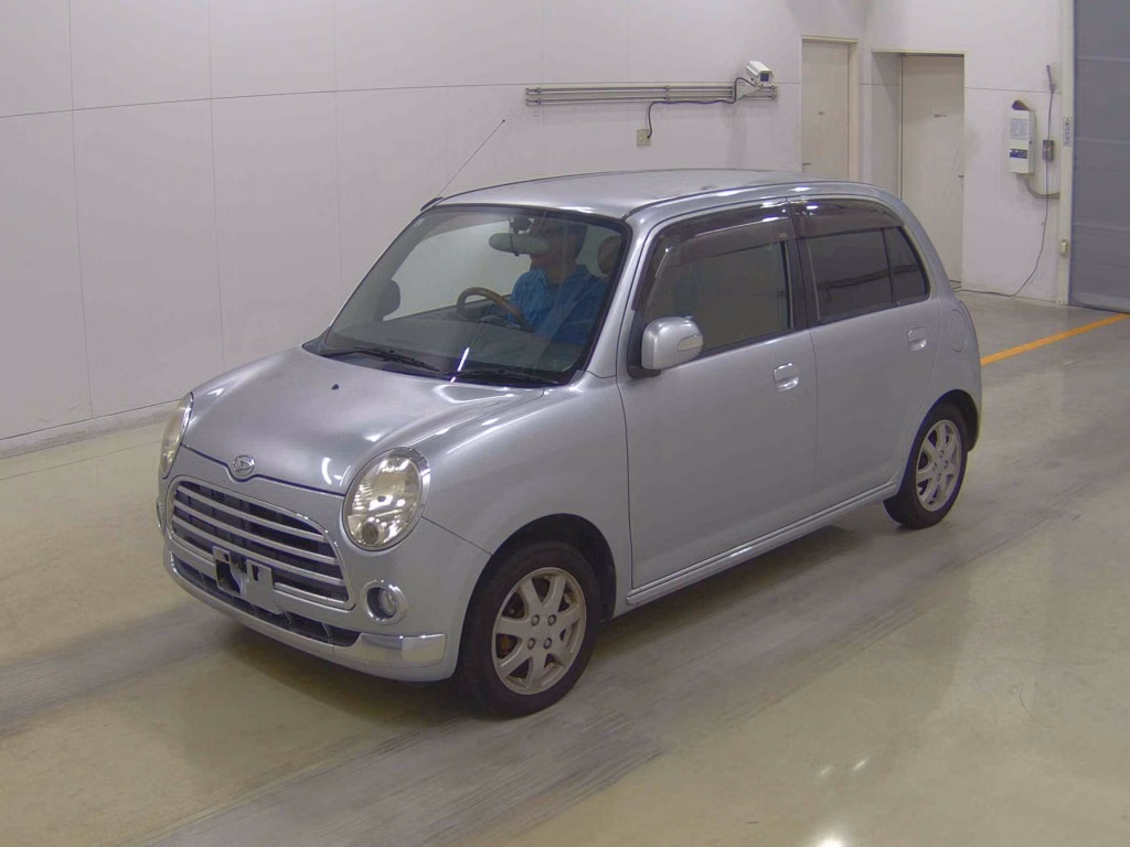 DAIHATSU MIRA GINO