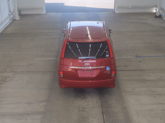 TOYOTA ISIS