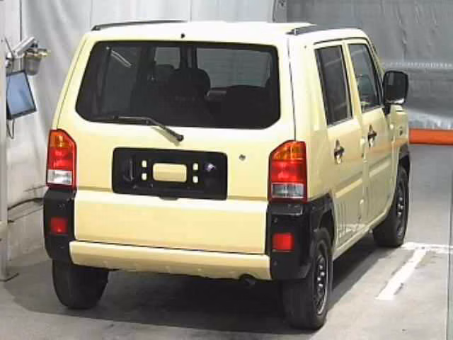 DAIHATSU NAKED
