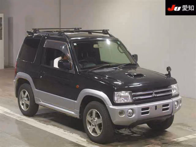 MITSUBISHI PAJERO MINI