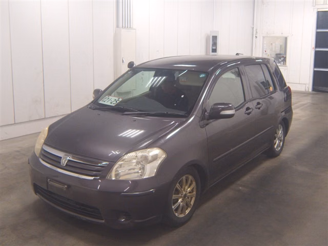 TOYOTA RAUM