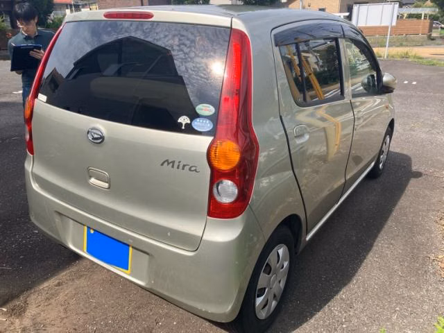 DAIHATSU MIRA