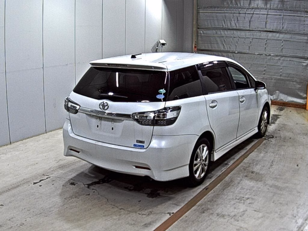 TOYOTA WISH