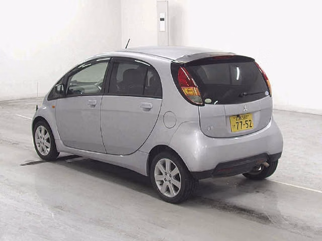 MITSUBISHI I