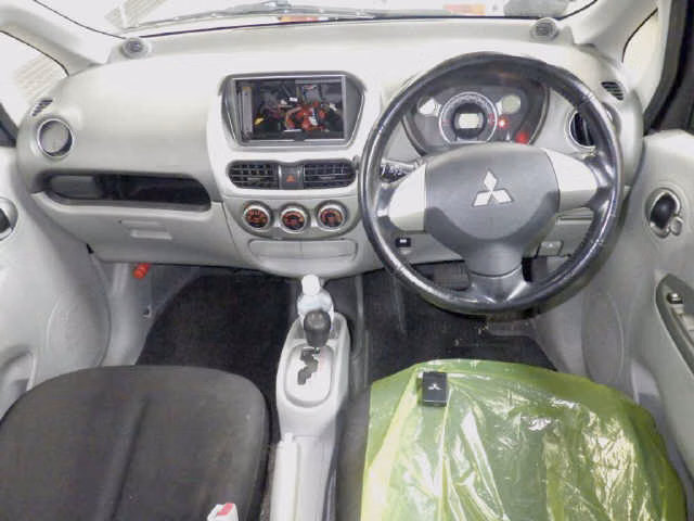 MITSUBISHI I
