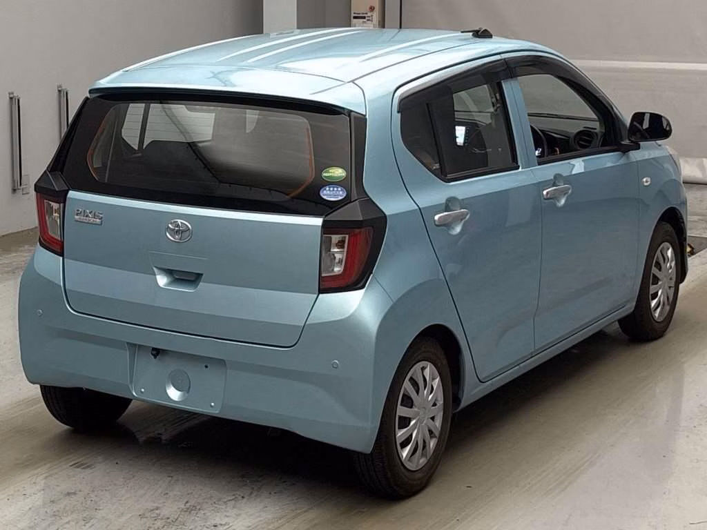TOYOTA PIXIS EPOCH