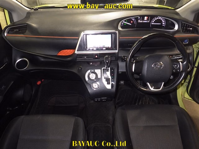 TOYOTA SIENTA