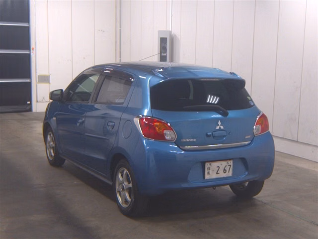 MITSUBISHI MIRAGE