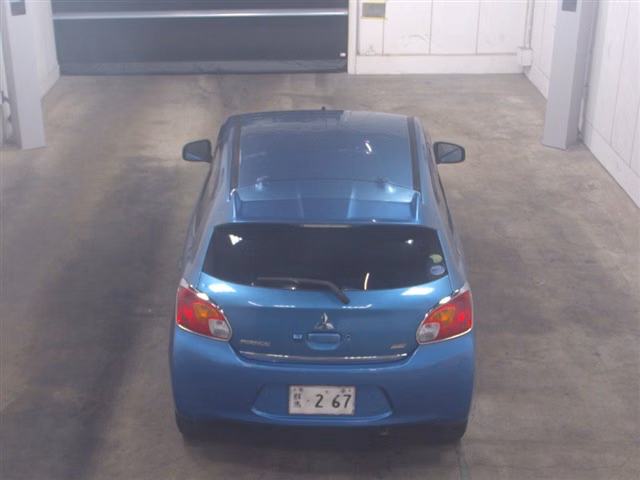 MITSUBISHI MIRAGE