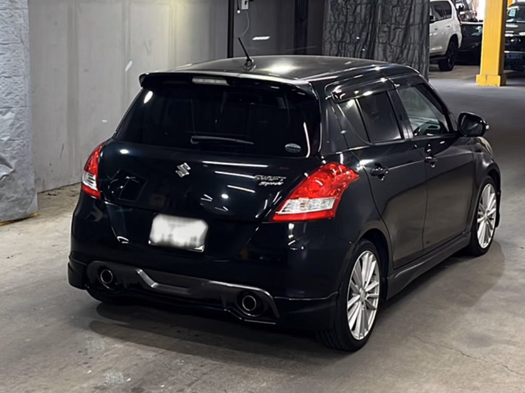 SUZUKI SWIFT