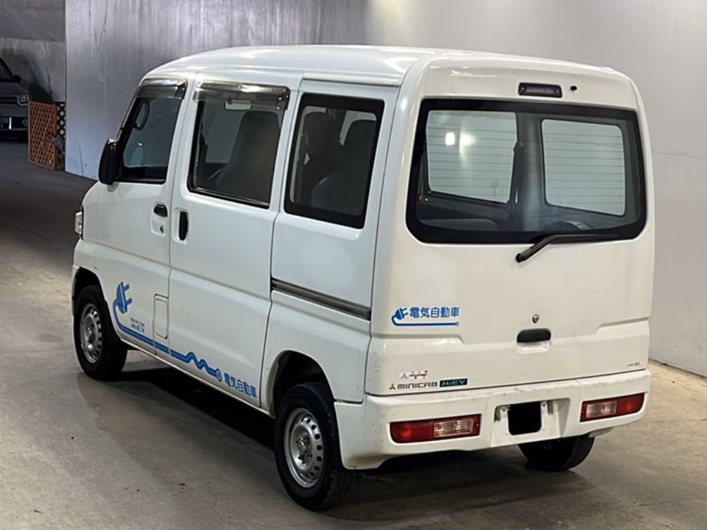 MITSUBISHI MINICAB MIEV