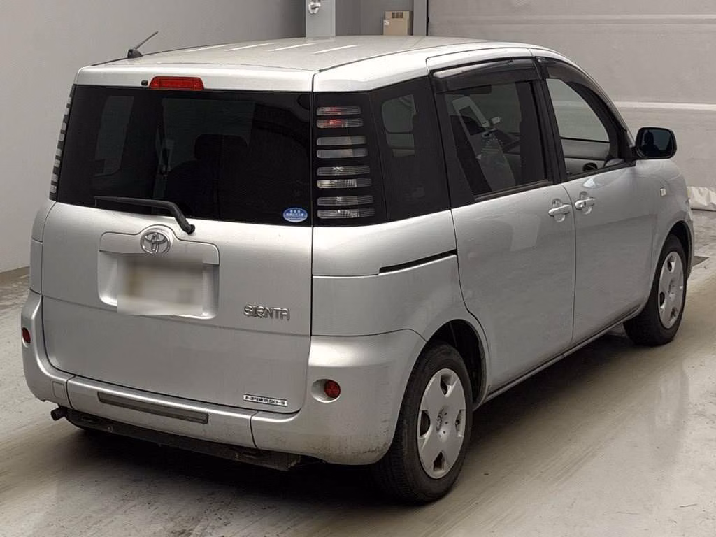 TOYOTA SIENTA