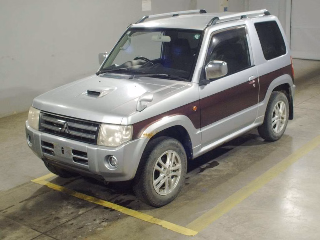 MITSUBISHI PAJERO MINI