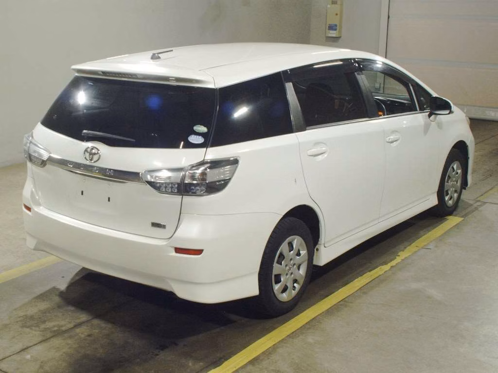 TOYOTA WISH