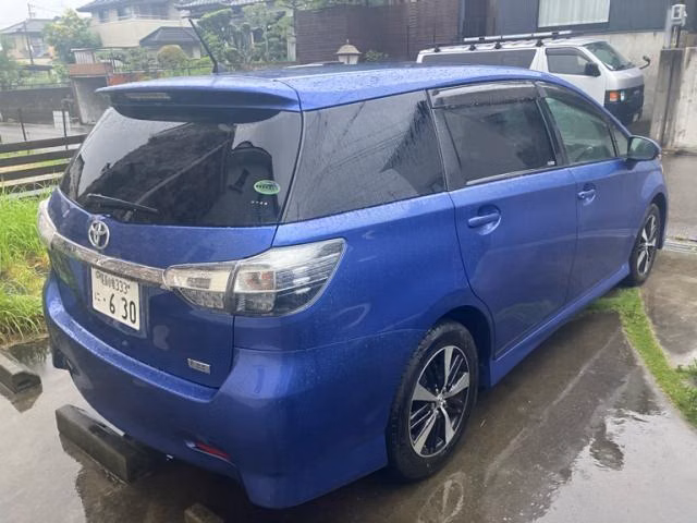 TOYOTA WISH