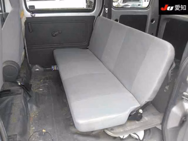 TOYOTA PIXIS VAN