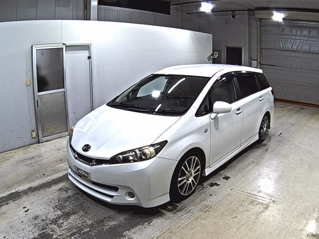 TOYOTA WISH