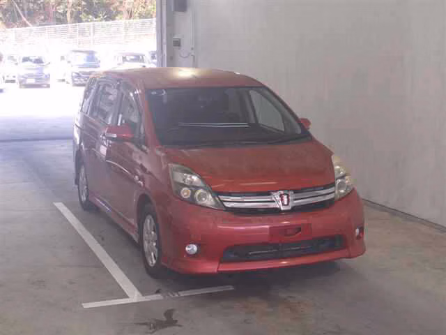 TOYOTA ISIS