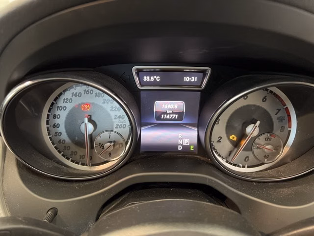 MERCEDES-BENZ CLA-CLASS