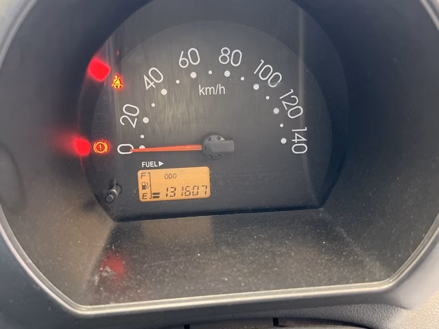 TOYOTA PIXIS VAN