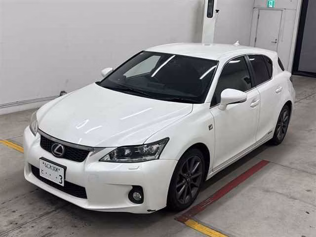 LEXUS CT200H