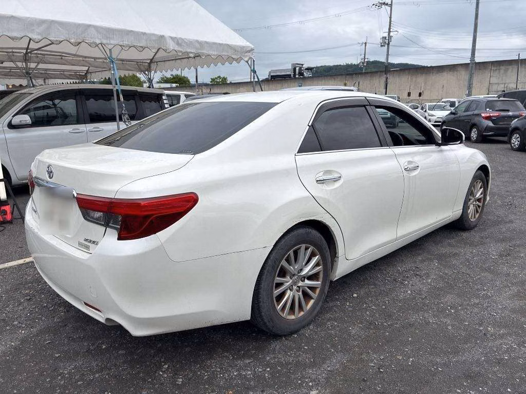 TOYOTA MARK X