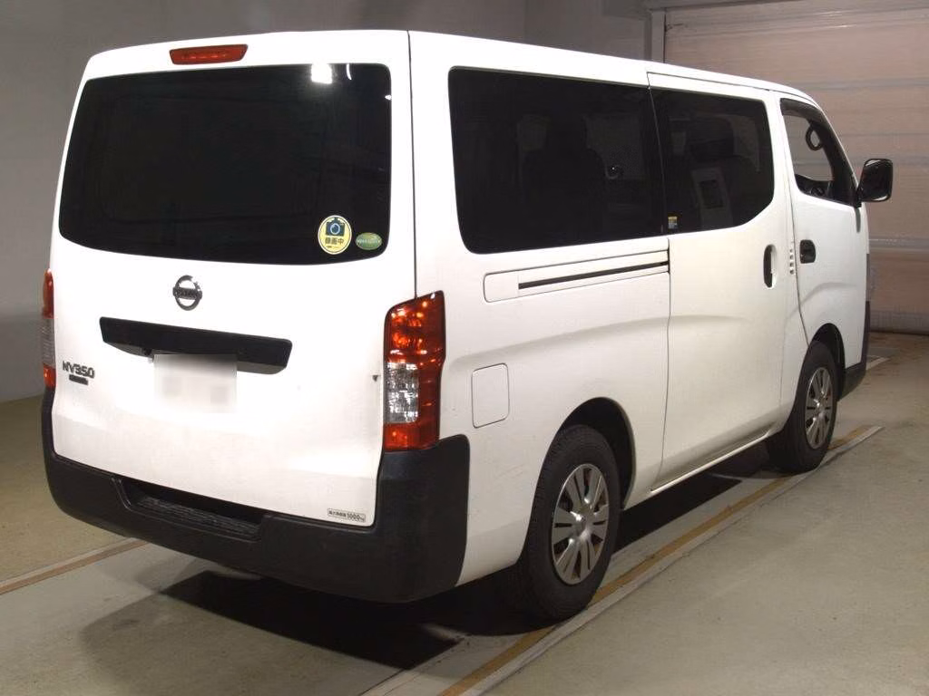 NISSAN NV350 CARAVAN