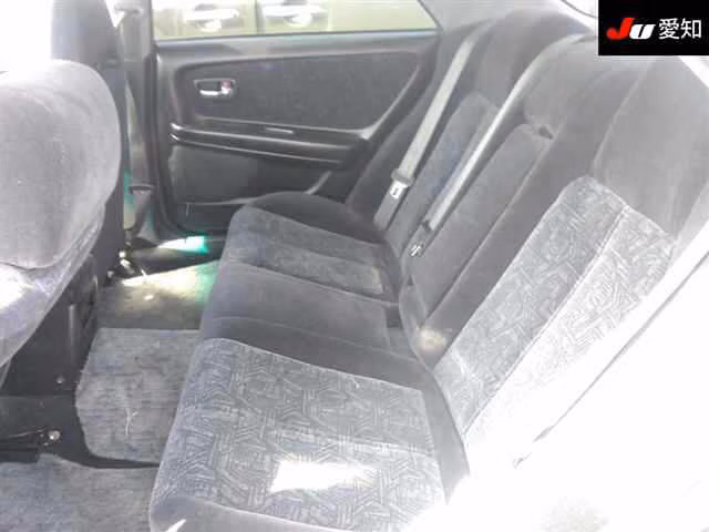 TOYOTA MARK II