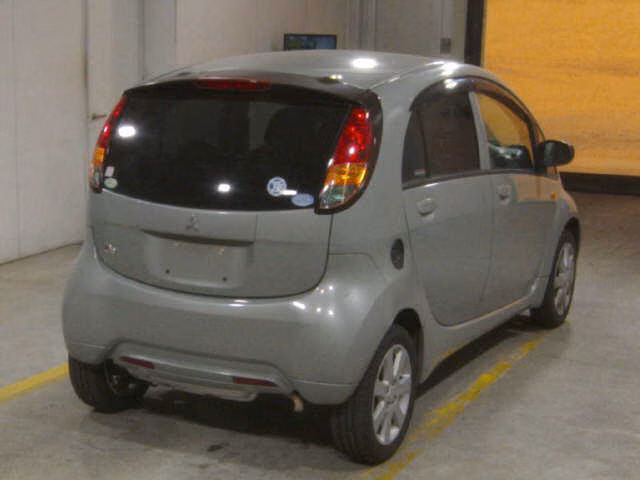 MITSUBISHI I