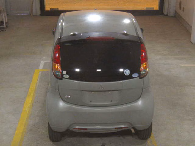 MITSUBISHI I