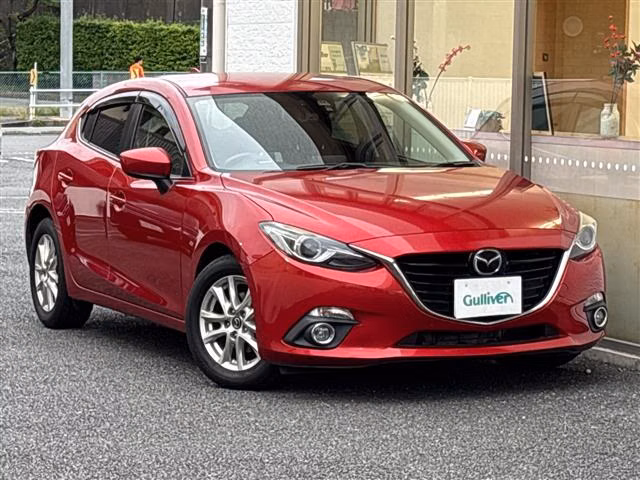 MAZDA AXELA