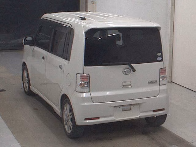 DAIHATSU MOVE CONTE