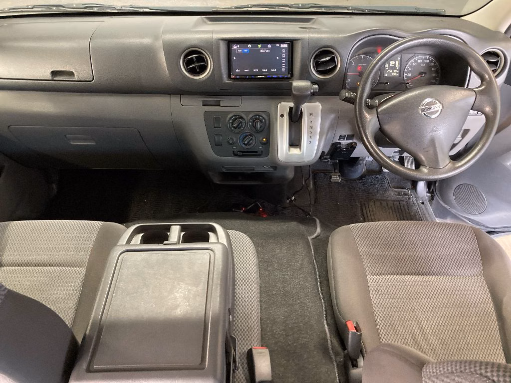 NISSAN NV350 CARAVAN