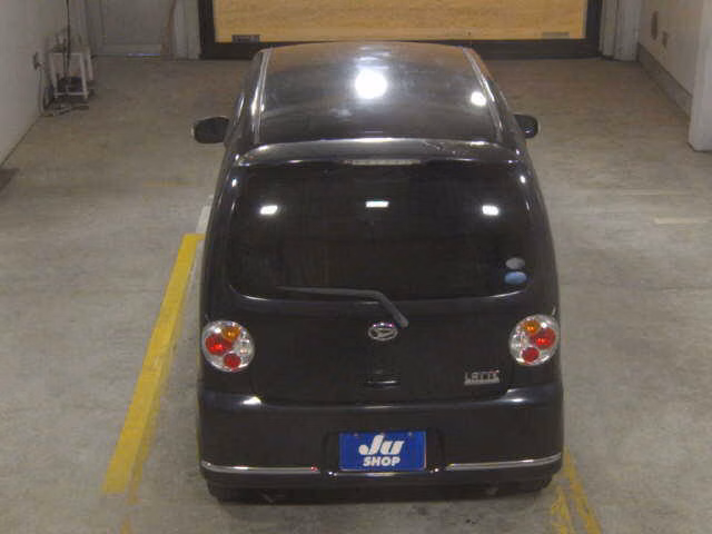 DAIHATSU MOVE LATTE