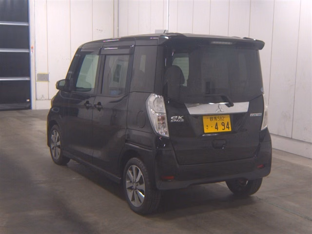 MITSUBISHI EK SPACE