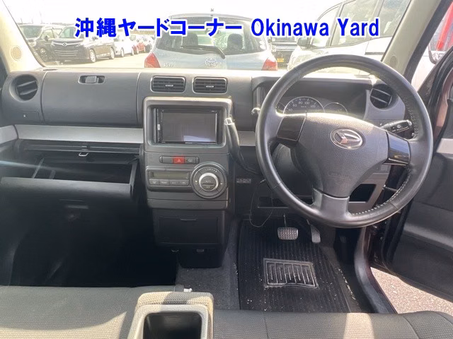 DAIHATSU MOVE CONTE
