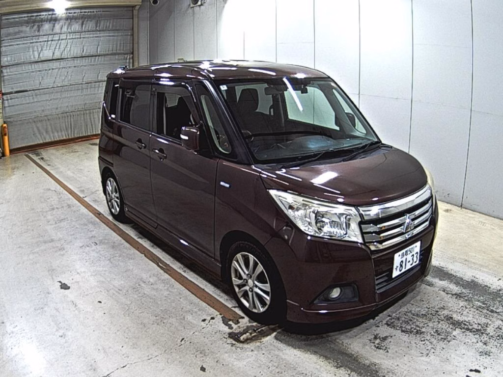 MITSUBISHI DELICA D:2