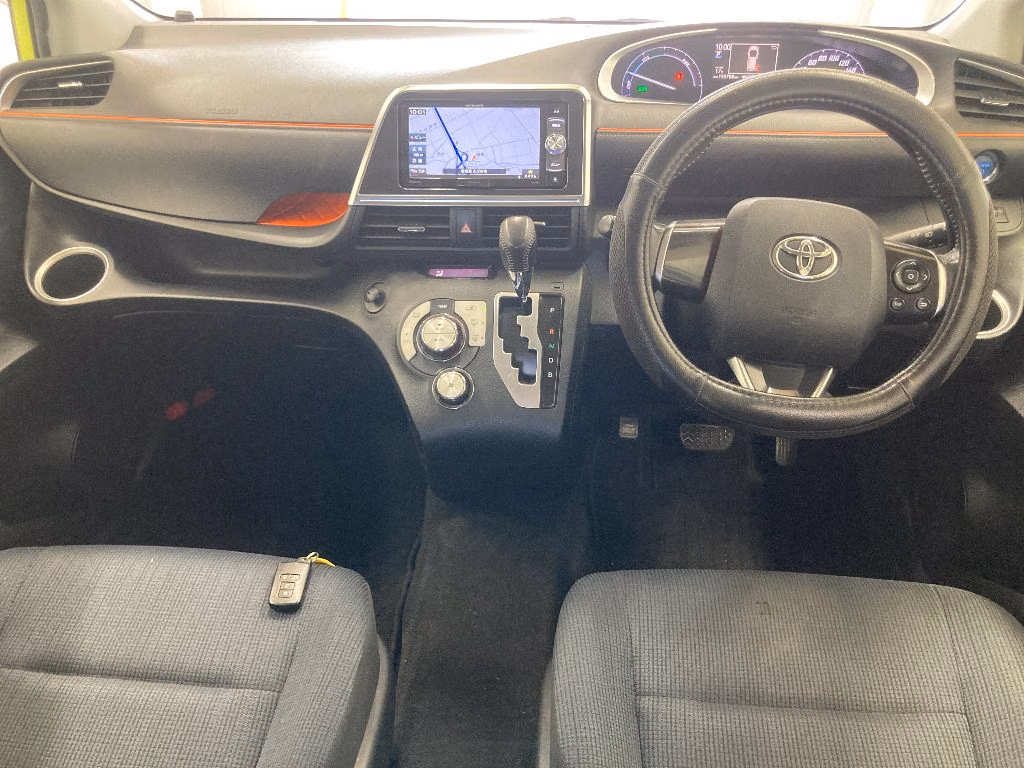 TOYOTA SIENTA