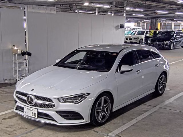 MERCEDES-BENZ CLA-CLASS