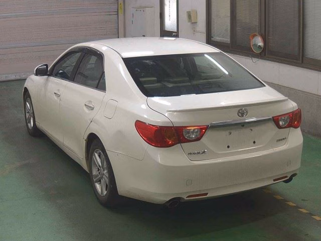 TOYOTA MARK X