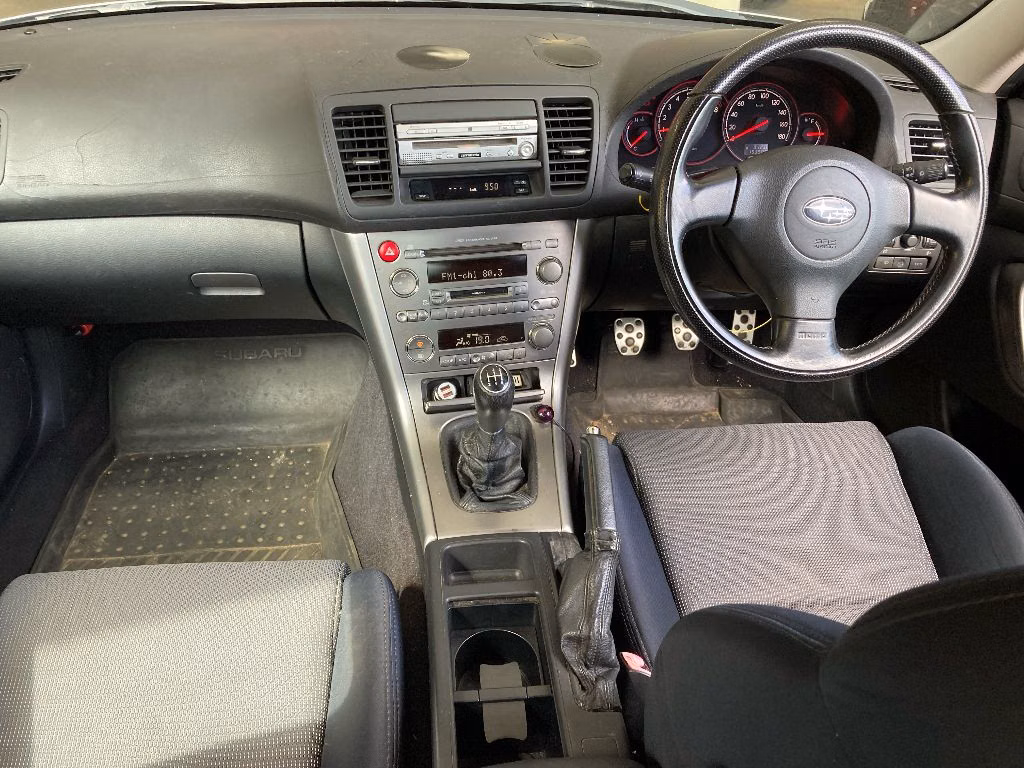 SUBARU LEGACY B4